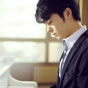 樱井莉亚群交在线观看
